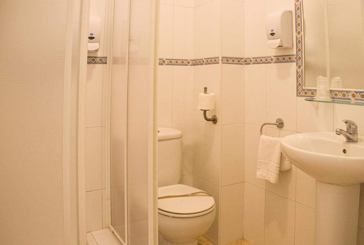 Hostal Patio Andaluz Punta Umbría Kültér fotó